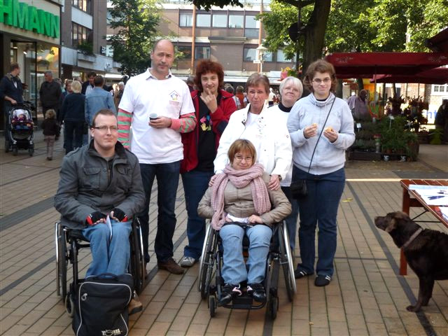 aktion_in_der_koenigsstrasse_18_20120716_1174484710