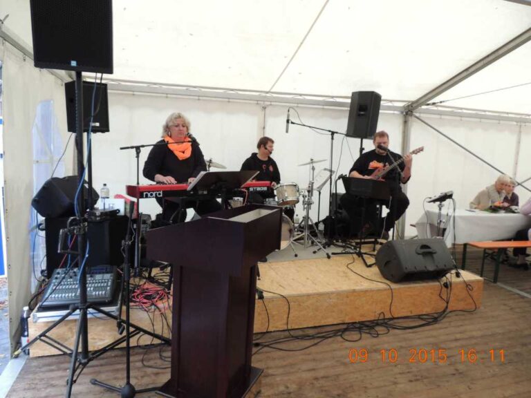 eroeffnungsfeier_9_20151026_1279118352